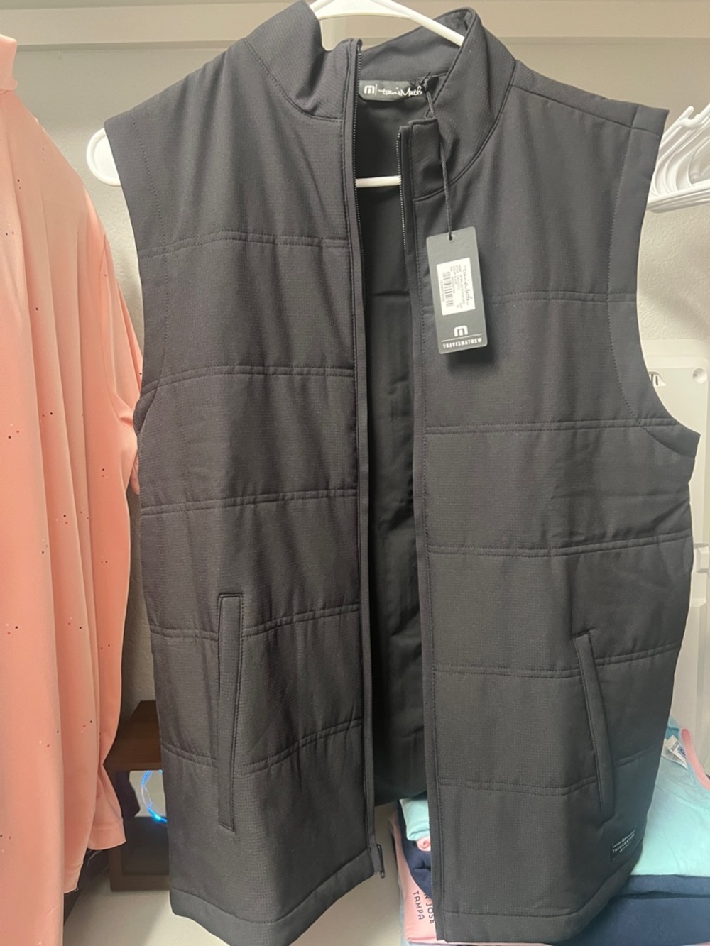 Travis Mathew Black Quilted Front-Pocket Vest